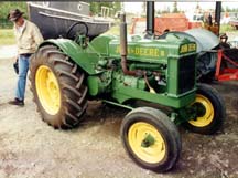 1943 John Deere B tractor